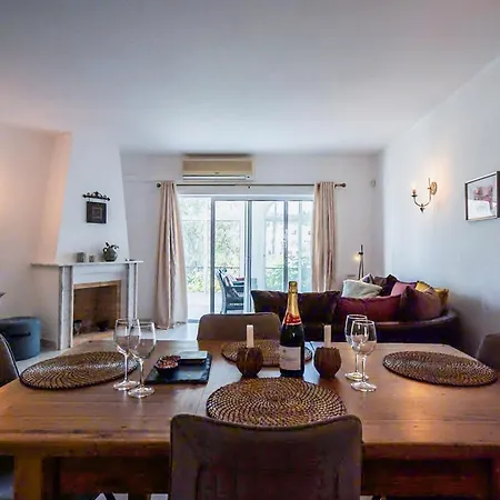 Marie Vale De Milho * カルヴォエイロ