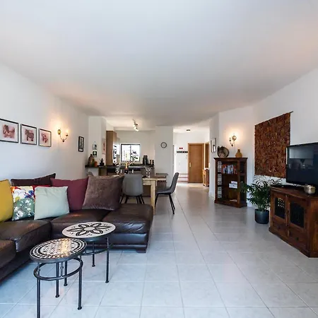 Marie Vale De Milho * カルヴォエイロ