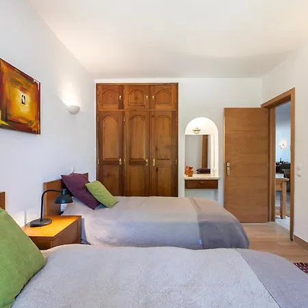 Marie Vale De Milho カルヴォエイロ