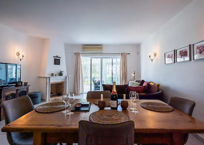 Marie Vale De Milho * Carvoeiro (Lagoa)