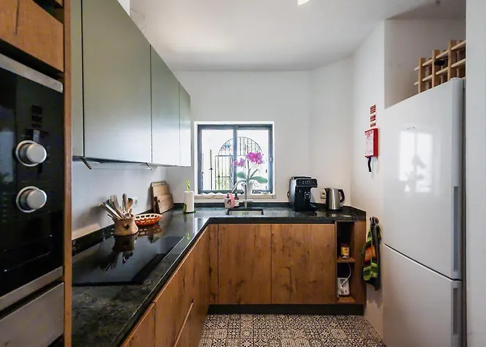 Marie Vale De Milho *